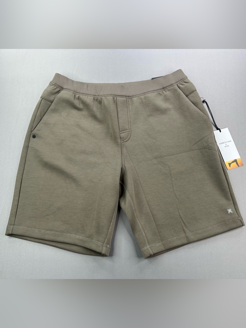 NEW BALANCE MENS ACTIVE TECH JOGGER SCUBA SHORTS